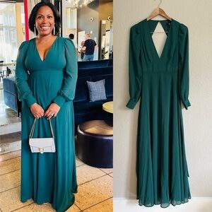 NWOT Talk About Divine Hunter Green Long Sleeve Backless Maxi Dress